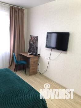 1-к квартира, посуточно, 40м2, 1/17 этаж