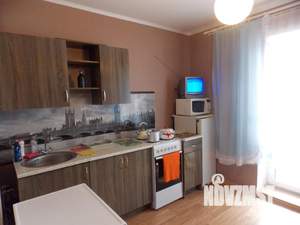 1-к квартира, посуточно, 40м2, 5/18 этаж