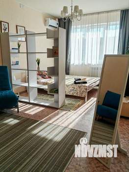 1-к квартира, посуточно, 37м2, 1/1 этаж