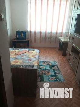 1-к квартира, посуточно, 35м2, 2/10 этаж