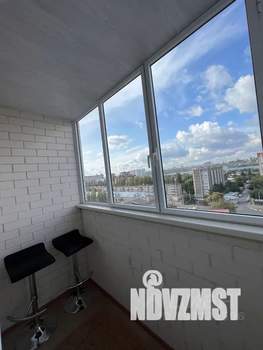 Студия квартира, посуточно, 35м2, 10/17 этаж