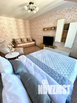 1-к квартира, посуточно, 38м2, 1/1 этаж