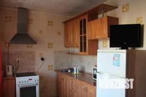 1-к квартира, посуточно, 35м2, 4/16 этаж