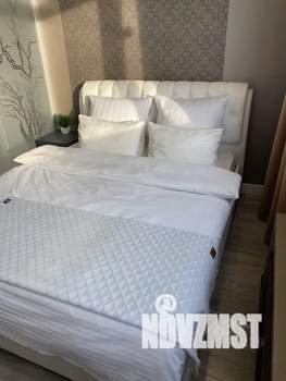 Студия квартира, посуточно, 50м2, 11/22 этаж