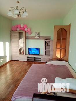 1-к квартира, посуточно, 40м2, 2/9 этаж