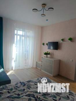 1-к квартира, посуточно, 40м2, 17/17 этаж