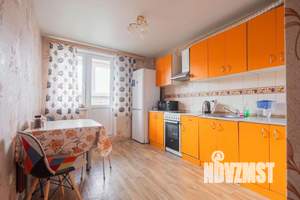 1-к квартира, посуточно, 43м2, 1/1 этаж