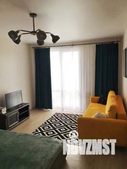 1-к квартира, посуточно, 38м2, 6/17 этаж