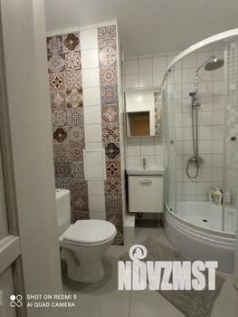 1-к квартира, посуточно, 38м2, 4/18 этаж