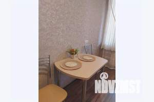 1-к квартира, посуточно, 48м2, 7/20 этаж