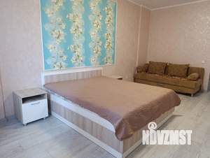 1-к квартира, посуточно, 45м2, 3/25 этаж