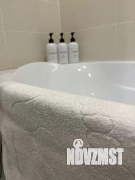 1-к квартира, посуточно, 38м2, 2/21 этаж