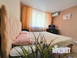 1-к квартира, посуточно, 39м2, 4/18 этаж