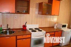 1-к квартира, посуточно, 43м2, 1/10 этаж