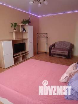 1-к квартира, посуточно, 38м2, 5/17 этаж