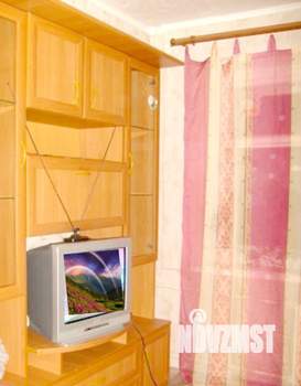 2-к квартира, посуточно, 42м2, 5/5 этаж