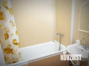 1-к квартира, посуточно, 45м2, 3/25 этаж