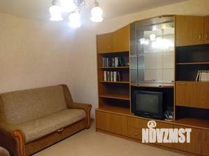 1-к квартира, посуточно, 40м2, 1/10 этаж