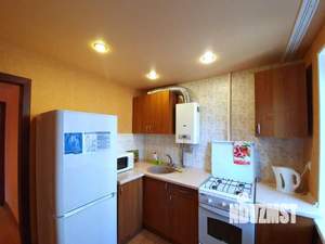 1-к квартира, посуточно, 32м2, 3/5 этаж