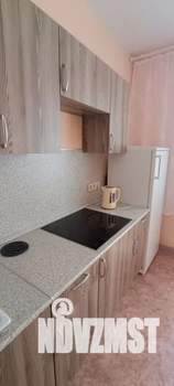 1-к квартира, посуточно, 42м2, 14/17 этаж