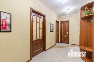 2-к квартира, посуточно, 70м2, 1/1 этаж