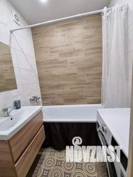 1-к квартира, посуточно, 39м2, 4/10 этаж