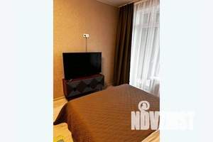 1-к квартира, посуточно, 38м2, 13/19 этаж