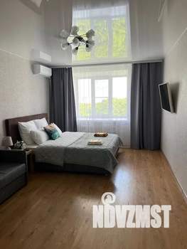 1-к квартира, посуточно, 40м2, 7/10 этаж