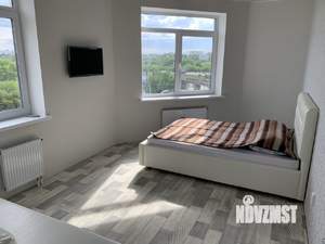 1-к квартира, посуточно, 40м2, 13/18 этаж