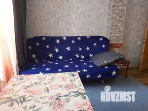 1-к квартира, посуточно, 50м2, 6/10 этаж