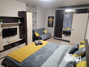 1-к квартира, посуточно, 50м2, 1/1 этаж