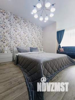 1-к квартира, посуточно, 35м2, 6/9 этаж