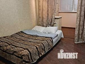 1-к квартира, посуточно, 40м2, 1/19 этаж