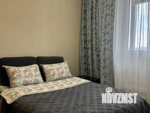 1-к квартира, посуточно, 30м2, 14/25 этаж
