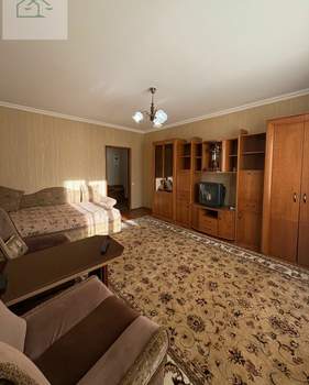 1-к квартира, на длительный срок, 62м2, 2/9 этаж