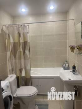 1-к квартира, посуточно, 38м2, 3/3 этаж