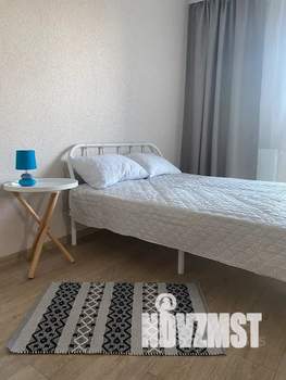 1-к квартира, посуточно, 35м2, 5/17 этаж