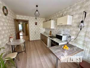 1-к квартира, посуточно, 40м2, 3/10 этаж