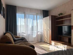 2-к квартира, посуточно, 38м2, 10/17 этаж