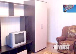 1-к квартира, посуточно, 44м2, 9/16 этаж