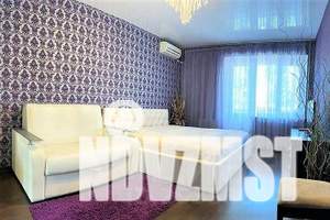 1-к квартира, посуточно, 46м2, 6/8 этаж