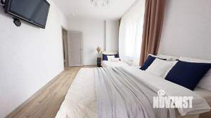 2-к квартира, посуточно, 75м2, 14/25 этаж