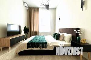 1-к квартира, посуточно, 38м2, 18/18 этаж