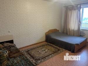 1-к квартира, посуточно, 40м2, 4/10 этаж