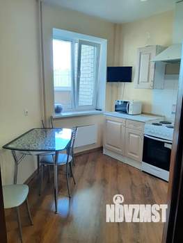 1-к квартира, посуточно, 37м2, 11/17 этаж