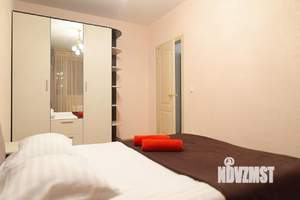 2-к квартира, посуточно, 57м2, 1/1 этаж