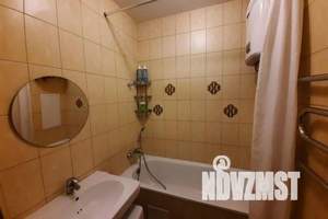 2-к квартира, посуточно, 64м2, 5/17 этаж