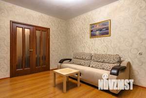 2-к квартира, посуточно, 70м2, 4/10 этаж