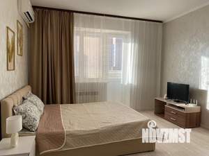 1-к квартира, посуточно, 40м2, 11/16 этаж