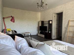 2-к квартира, посуточно, 65м2, 1/1 этаж